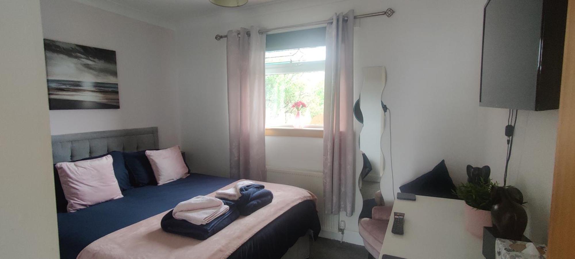 Kinghorn - Private Room, Own Entrance, Ensuite, Sunroom & Views Екстериор снимка